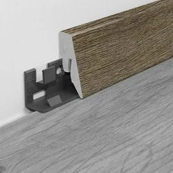 Blitzangebot 😀 BAUHAUS LOGOCLIC Sockelleiste K40 C Driftwood 2,6 M X 19 Mm X 40 Mm, Gerade ✨