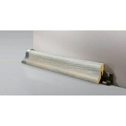 Budget 🔔 BAUHAUS LOGOCLIC Sockelleiste K40 Eiche Virani 2,6 M X 22 Mm X 40 Mm, Geschwungen 💯