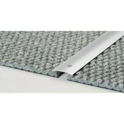 Blitzangebot 😍 BAUHAUS LOGOCLIC Übergangsprofil 130 Silber, 2,7 M X 30 Mm X 3,9 Mm, Montageart: Schrauben ✨