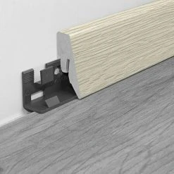 Top 10 😀 BAUHAUS LOGOCLIC Sockelleiste K40 C Eiche Sarno 2,6 M X 19 Mm X 40 Mm, Gerade 🥰