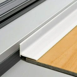 Top 10 ✔️ BAUHAUS LOGOCLIC Abschlussprofil 290 Weiß, 2,5 M X 20 Mm X 13 Mm, Montageart: Kleben 😉