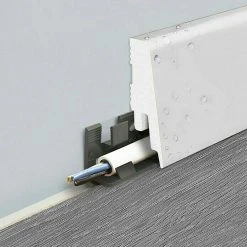 Bester Verkauf 😉 BAUHAUS LOGOCLIC Sockelleiste K58 C Weiß 2,4 M X 18 Mm X 58 Mm, Gerade 🌟