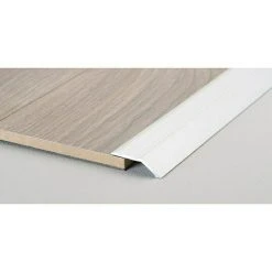 Besorgen ⭐ BAUHAUS LOGOCLIC Abschlussprofil 146 Silber, 0,9 M X 32 Mm, Montageart: Kleben 🔥