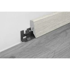 Bester Verkauf ❤️ BAUHAUS LOGOCLIC Sockelleiste K40 C Eiche Noville 2,6 M X 19 Mm X 40 Mm, Gerade ✨