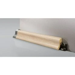 Bestes Angebot 😀 BAUHAUS LOGOCLIC Sockelleiste K40 Eiche Ancona 2,6 M X 22 Mm X 40 Mm, Geschwungen ⌛